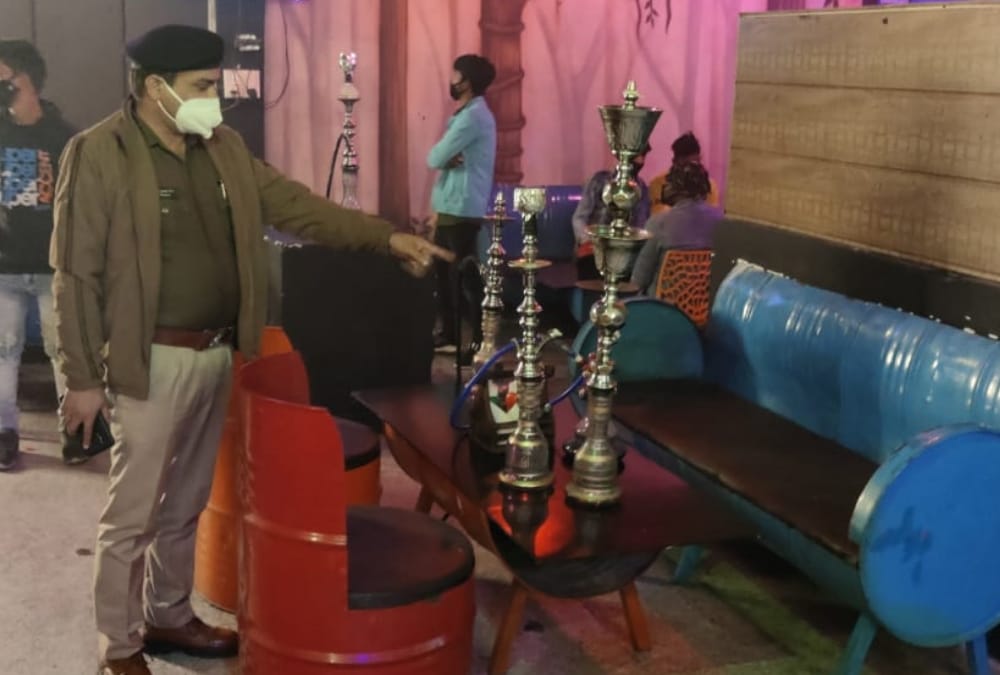Hookah bar was running in violation of Covid rules, 11 including owner arrested in Delhi