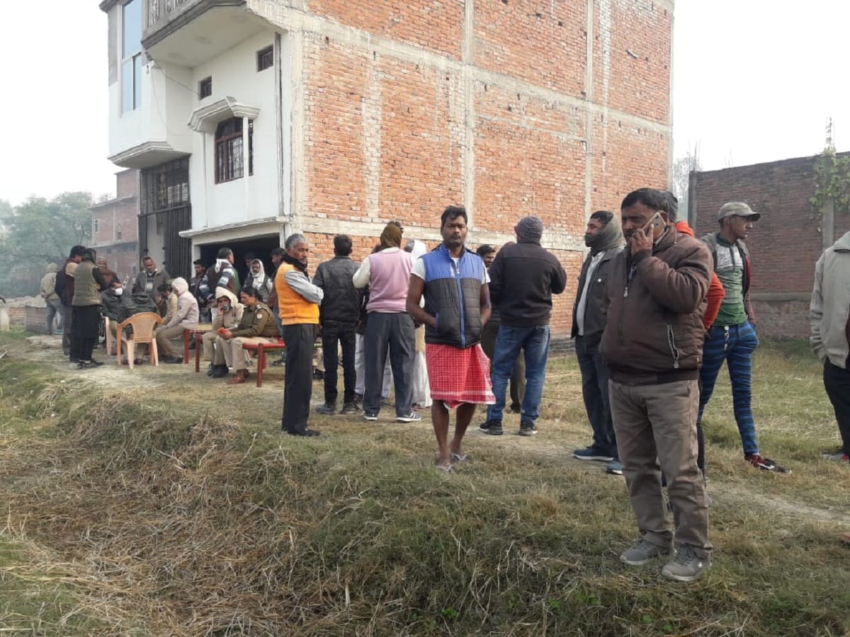 Two ITI students strangled a muffler and killed an innocent child a student is his teacher in jaunpur