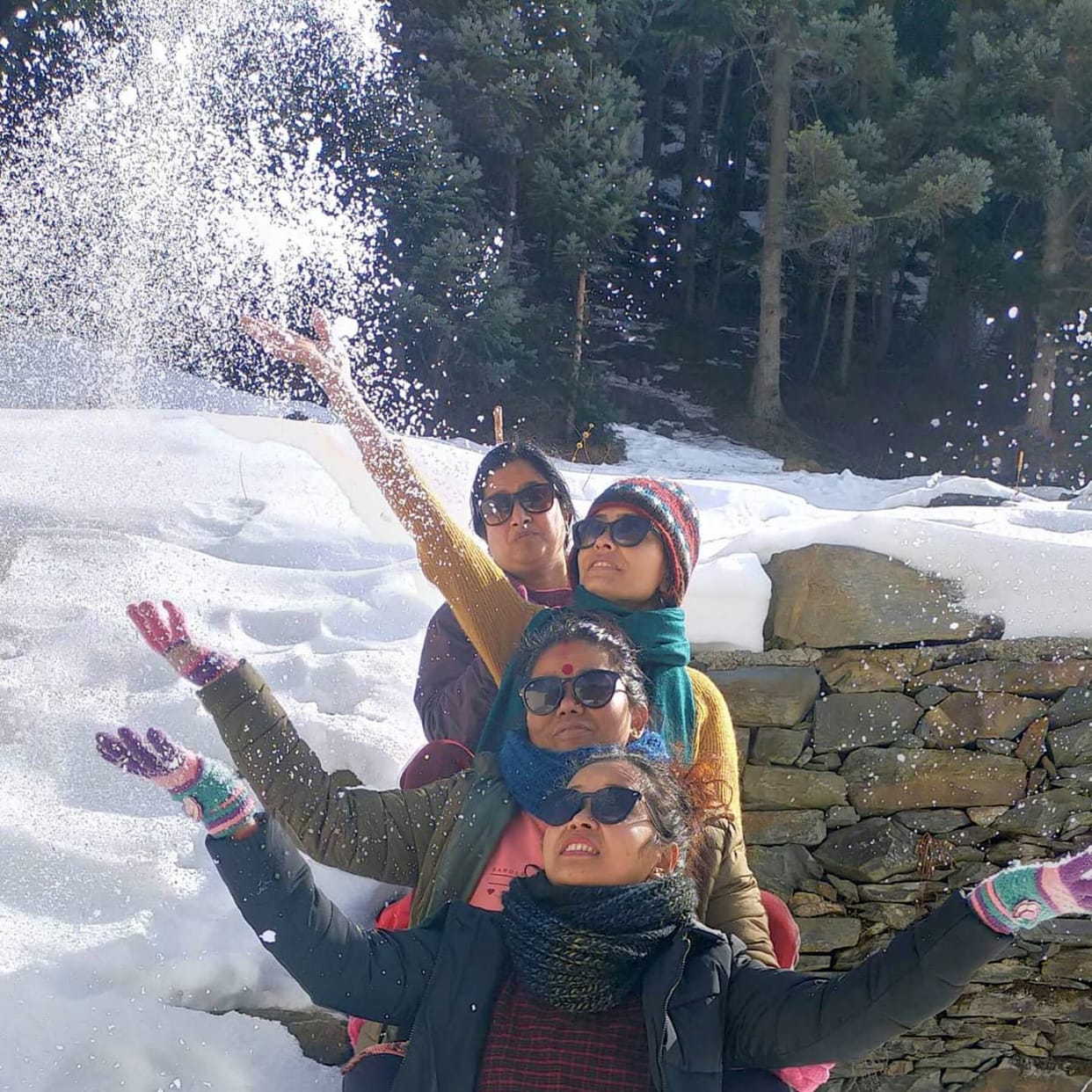 Tourists started arriving to visit Panchachuli Glacier pithoragarh