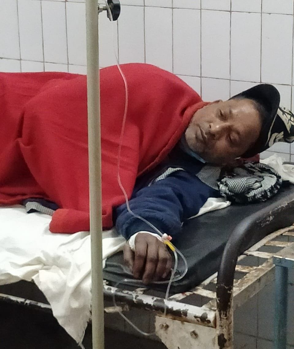 Tea seller shot, serious
