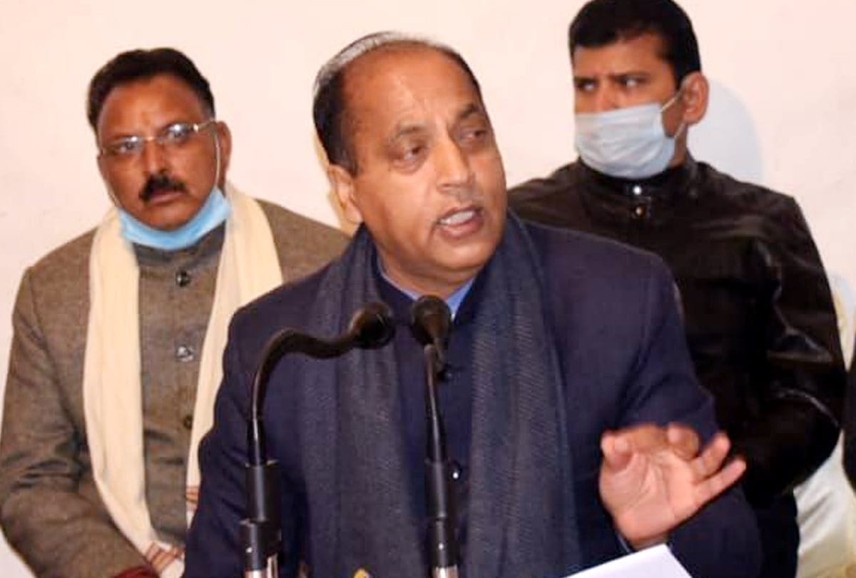 CM Jairam Thakur speaks on Amar Ujala News all officers are not same one few doing timepass