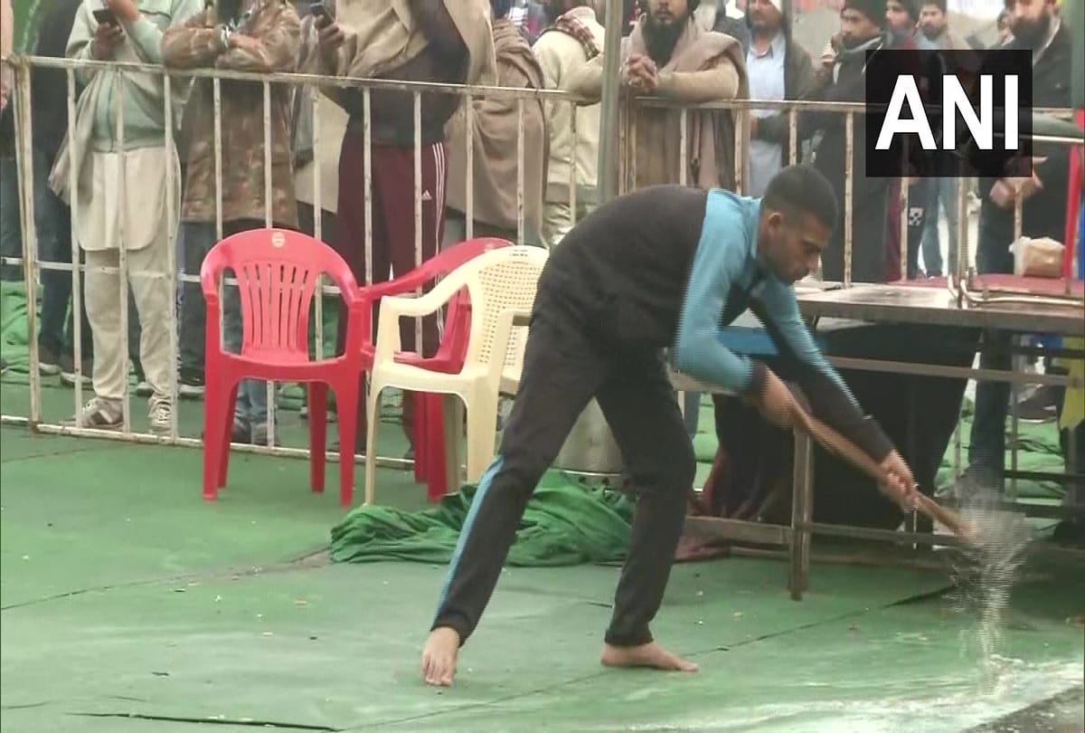 Heavy rainfall in Delhi affects Farmers protest enters the camp of farmers