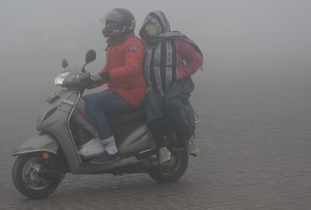 Meteorological Department said, Mercury to fall by 2 to 4 degrees in next 3 to 4 days in Northwest India