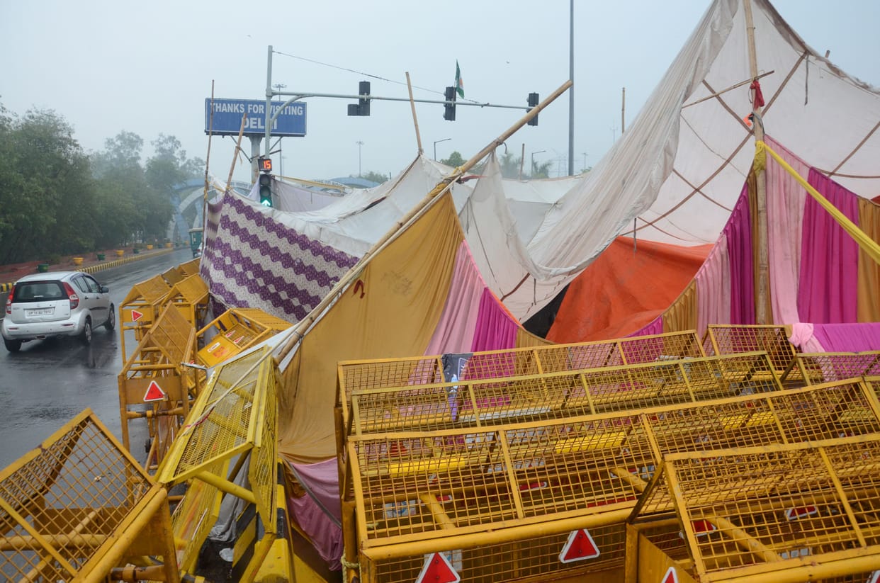 Tents broken, beds not soaked but the courage of the farmers