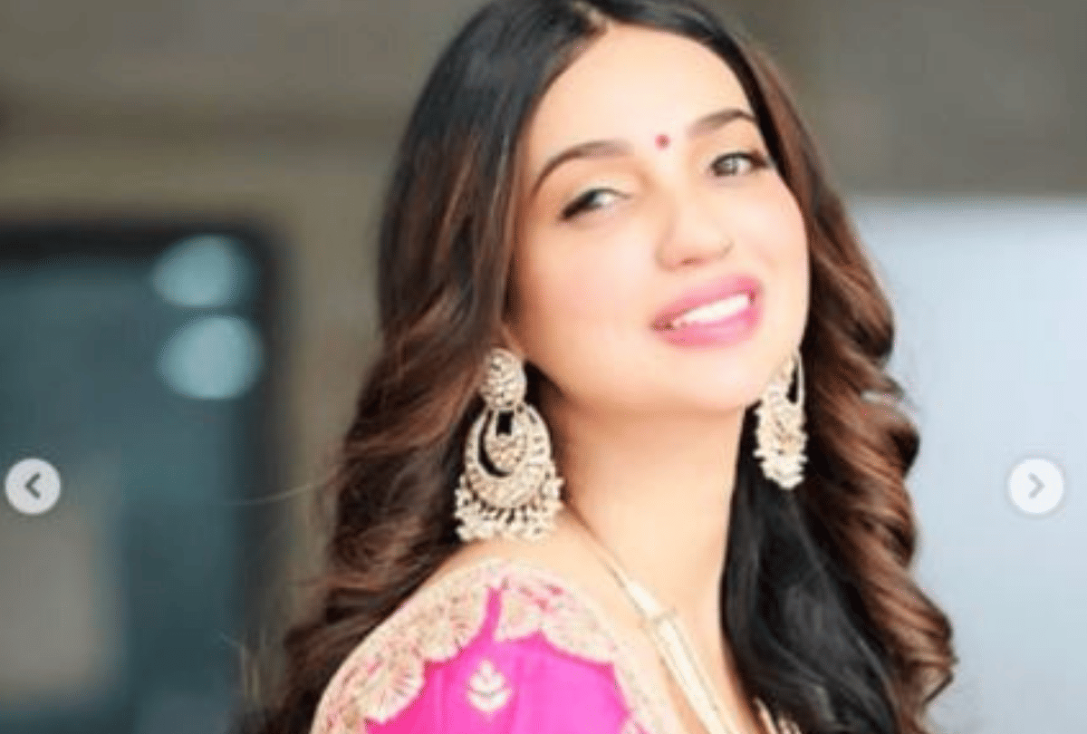 Screenwriters Kanika Dhillon and Himanshu Sharma tie the knot pictures gone a viral