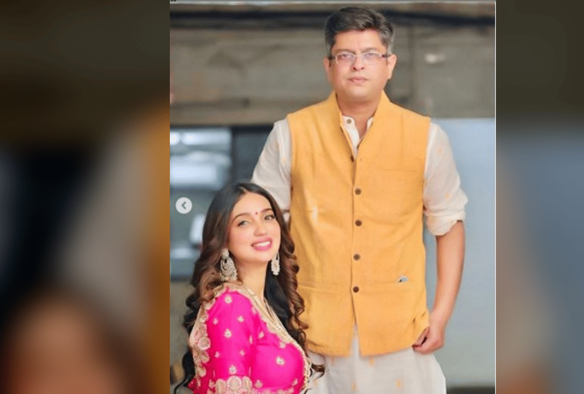 Screenwriters Kanika Dhillon and Himanshu Sharma tie the knot pictures gone a viral