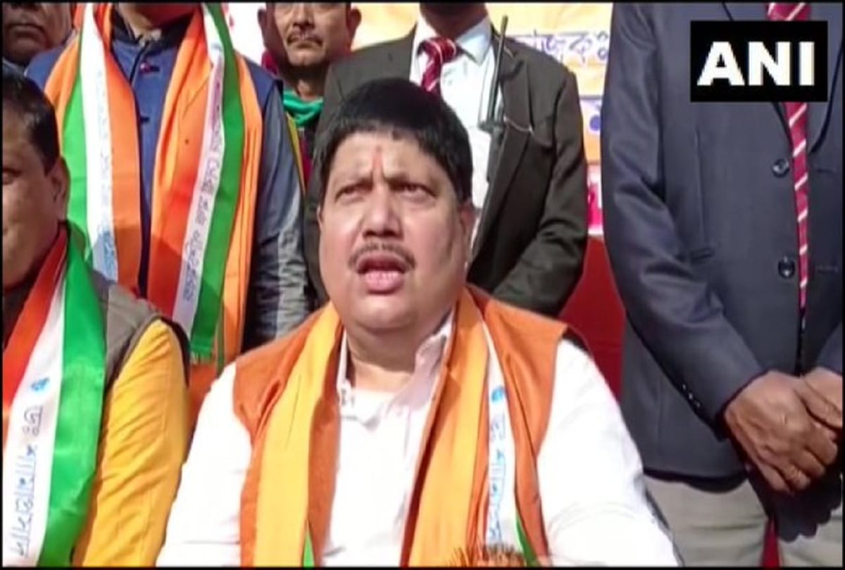 We don't want her nephew to have her murdered to get sympathy from the people of Bengal, says BJP MP Arjun Singh
