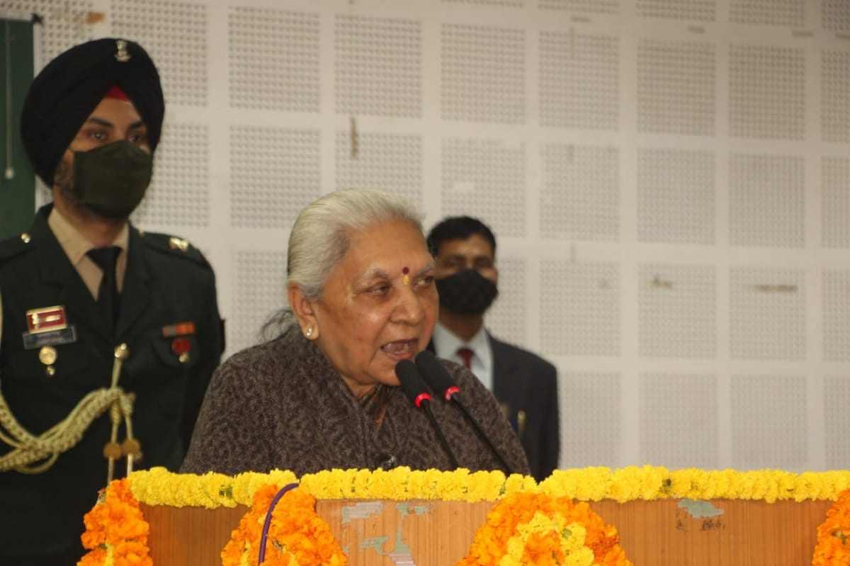 Governor Anandi Ben Patel in Chandauli said India will be empowered only then women will be empowered