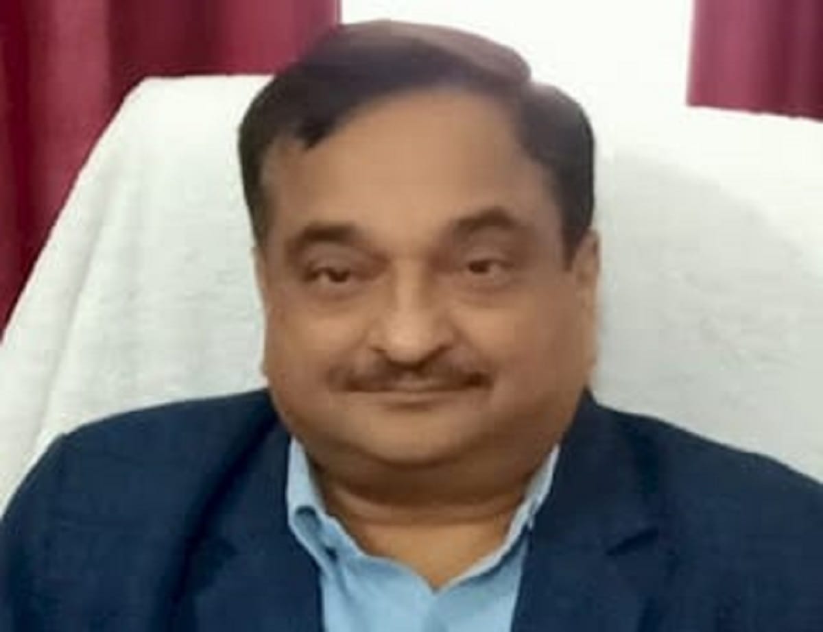 Ballia CMO Dr Jitendra Pal dies from Corona