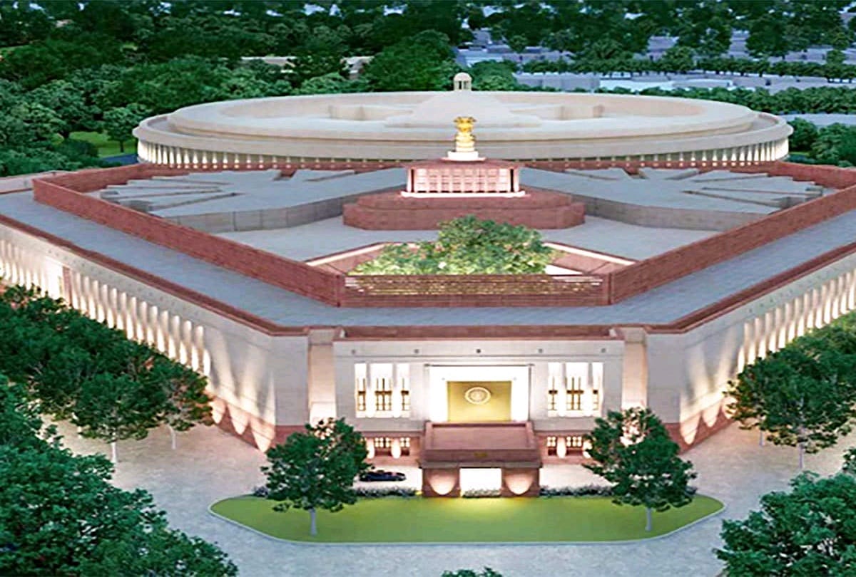 Workers at Central Vista project reside at work site follow COVID-19 protocols, Centre tells Delhi HC