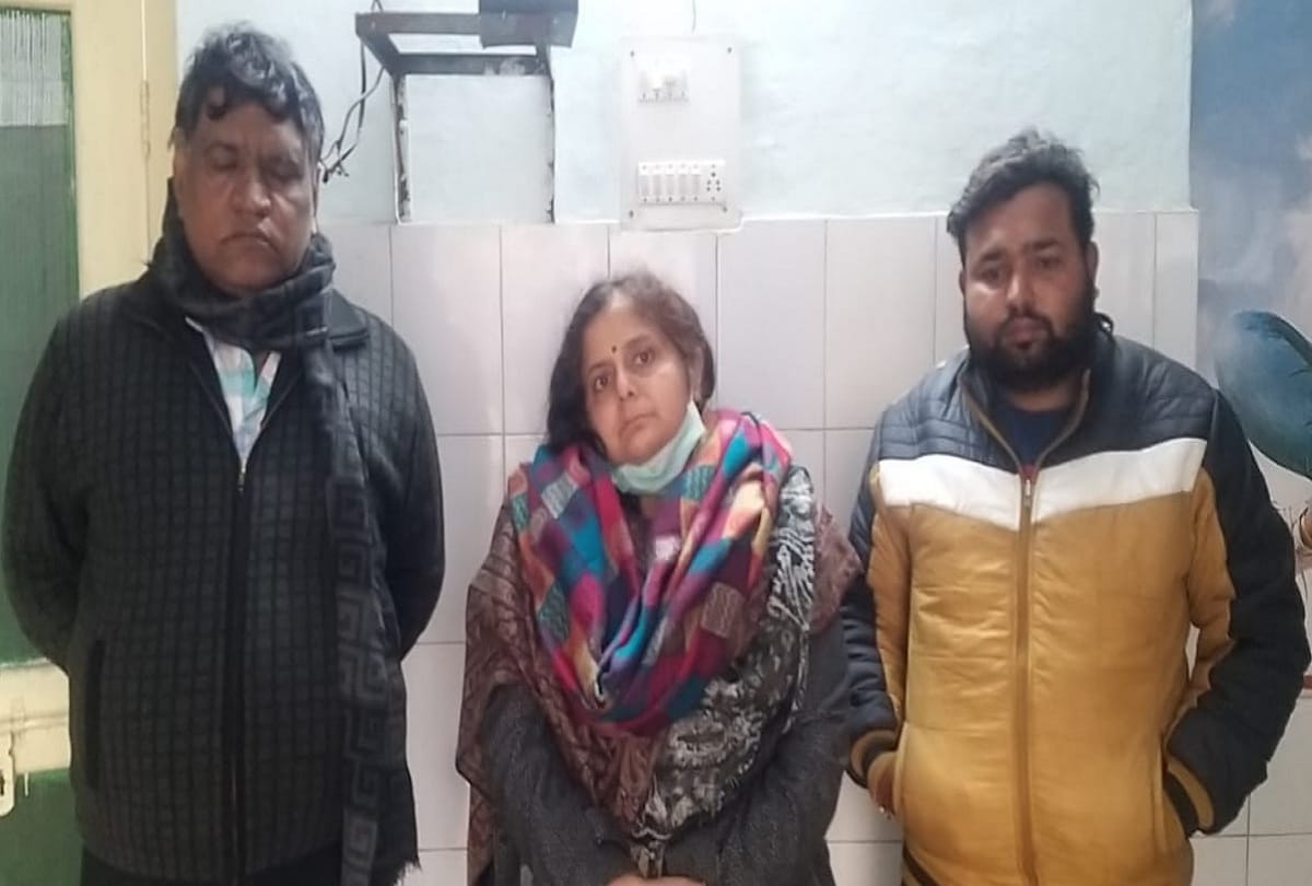 Muradnagar Cremation Ground Accident News Executive Officer EO suspended Niharika Singh