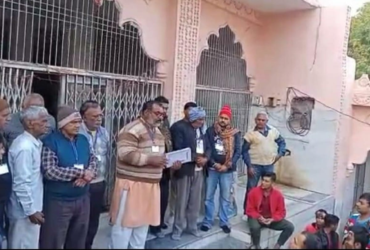 Up Panchayat Election internal election for candidate of village head in mainpuri