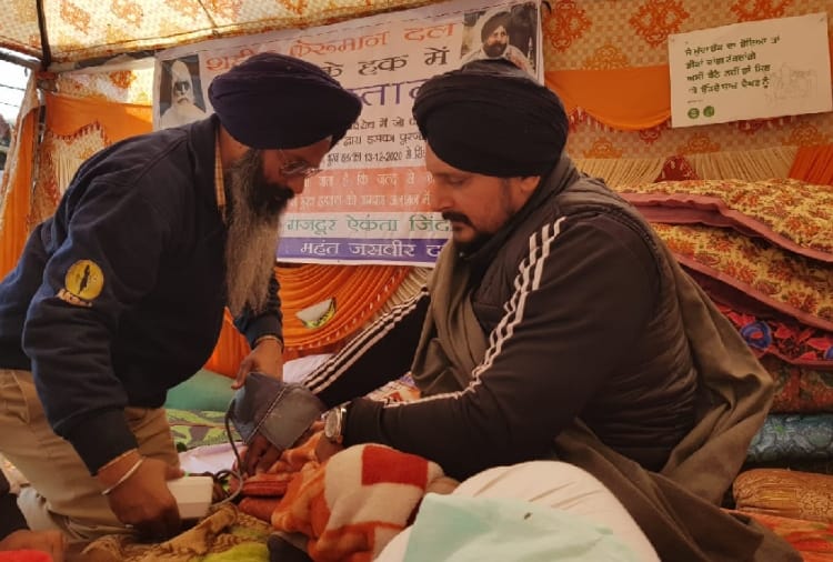An athlete of punjab sitting on hunger strike at singhu border