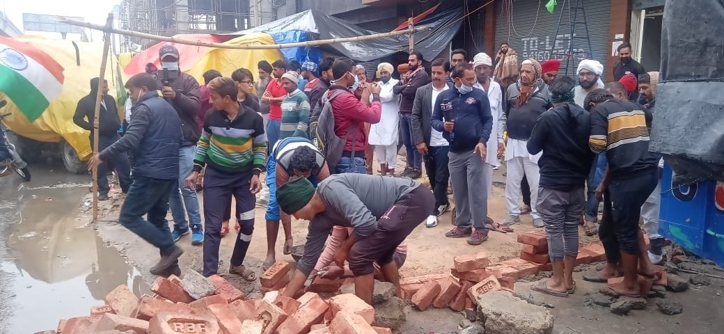 Farmers will burn copies of three laws in Lohri fire