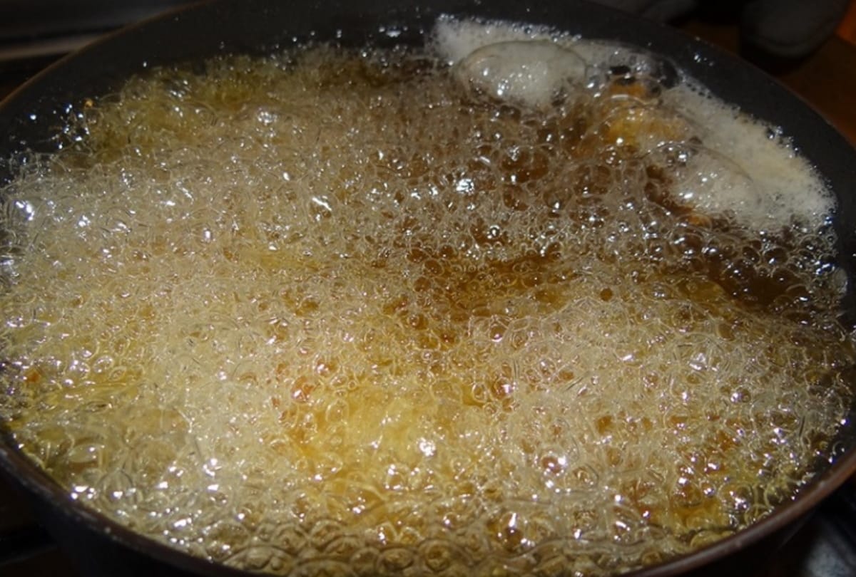 harmful effects of used oil on human body