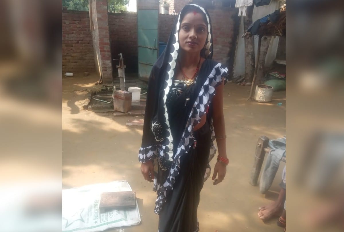 woman body burnt after murder in mainpuri