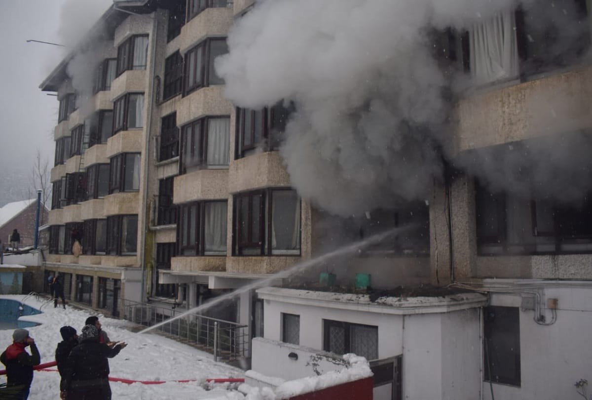 Jammu and Kashmir fire in hotel due to Short circuit  in Srinagar