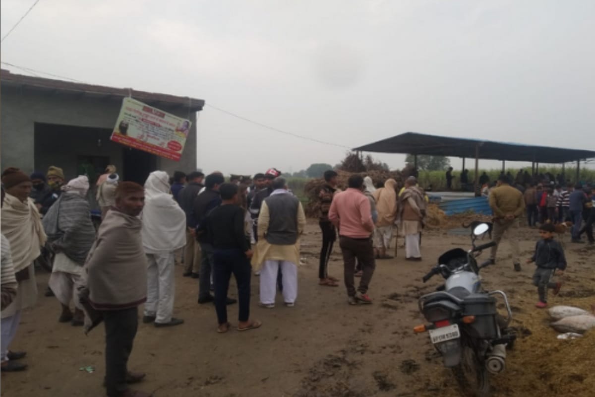 Baghpat UP Fire News: A fierce fire caused by short sharkit in Gaushala, a dozen cattle died