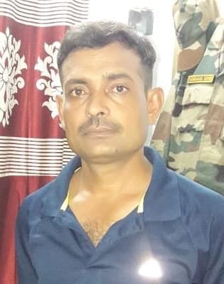 Naib Subedar's health deteriorated due to snowfall, breathing stopped during treatment