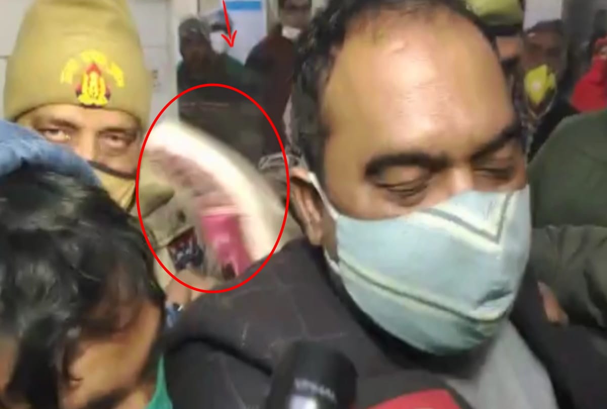 Muradnagar Cremation Ground Accident News big reveal by Contractor Ajay Tyagi 30 percent commission give officers 16 lakh bribe given to the Executive Officer