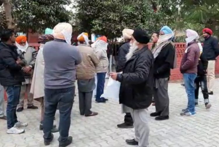 Mother hangs herself after killing two girls In Punjab