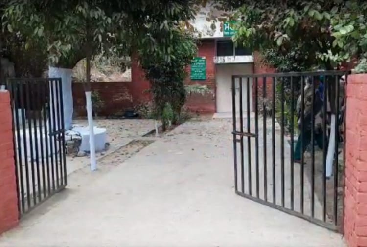 Mother hangs herself after killing two girls In Punjab