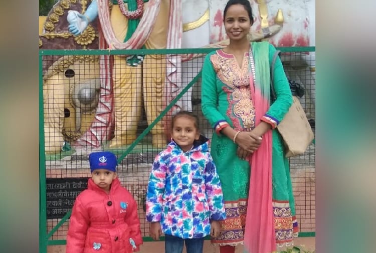 Mother hangs herself after killing two girls In Punjab
