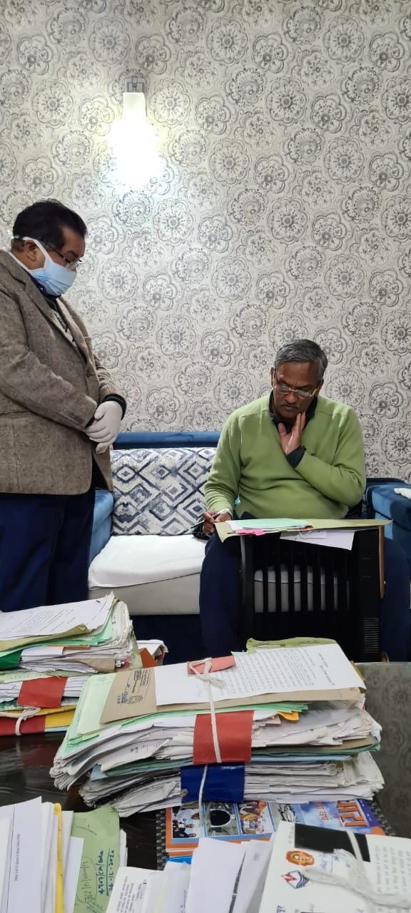 uttarakhand news : corona positive chief minister completes isolation period and back to work from today
