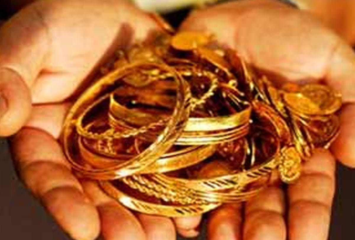 Loan taken twice from bank by keeping fake jewelry