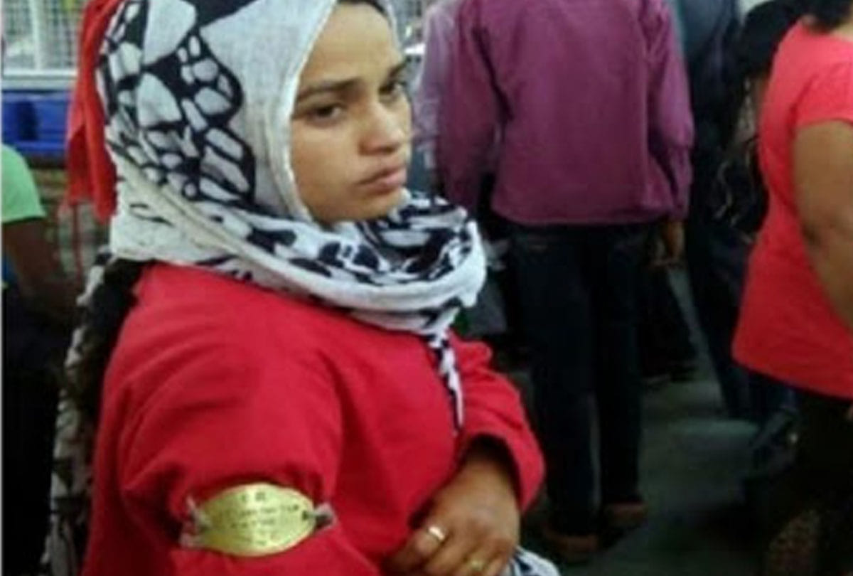 woman from Bundelkhand becomes Coolie, Gave this big message