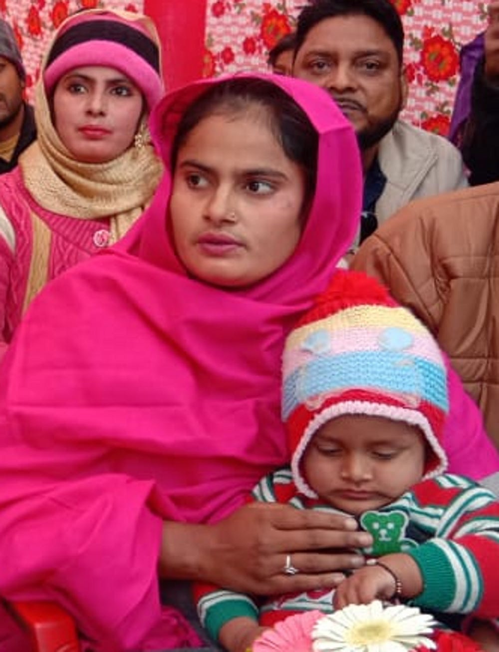 Farmani Naz's son operated in Meerut