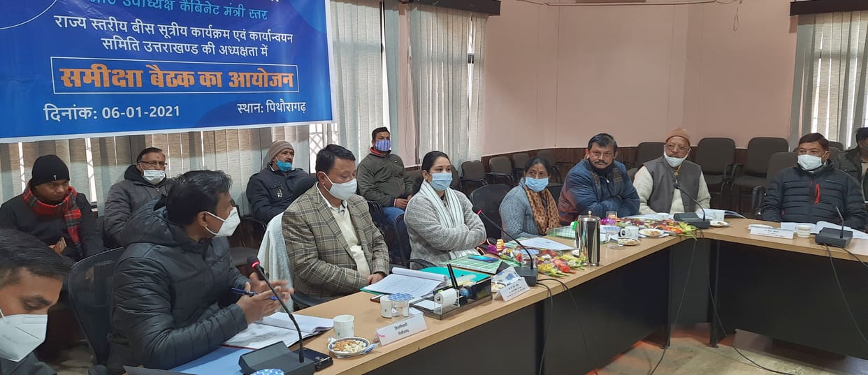 The aim of the government is to make the benefits of development plans available to every person: Gadiya