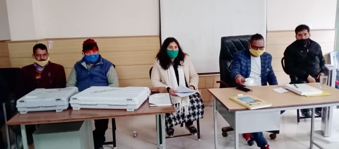 Knowledge of EVM machines given to Volcano employees