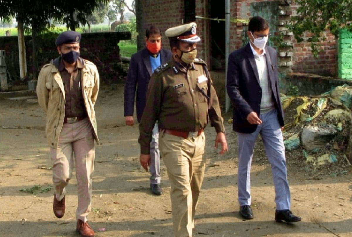 Badaun Gang assault case two arrested and one inspector suspended