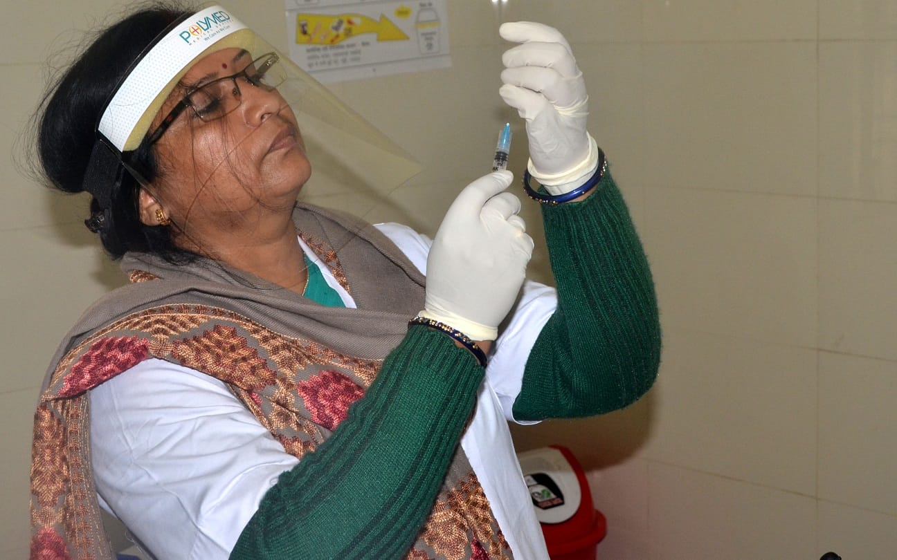 138 health workers join Kovid Vaccination driver, know what the challenge is
