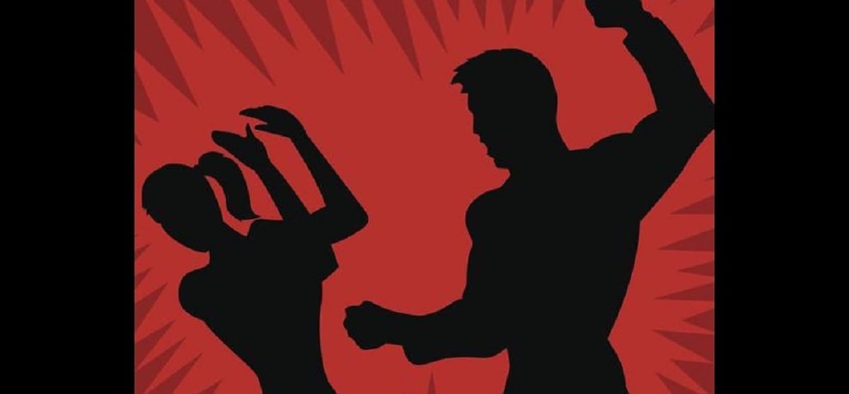 Man First beaten girl now threatening to commit suicide know what is the matter in azamgarh up