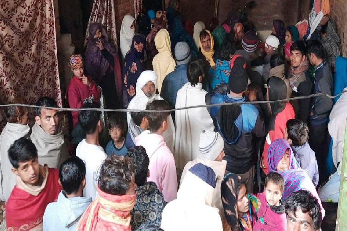 A panchayat was held in connection with the murder of young man and then the funeral was held in a village of Muzaffarnagar