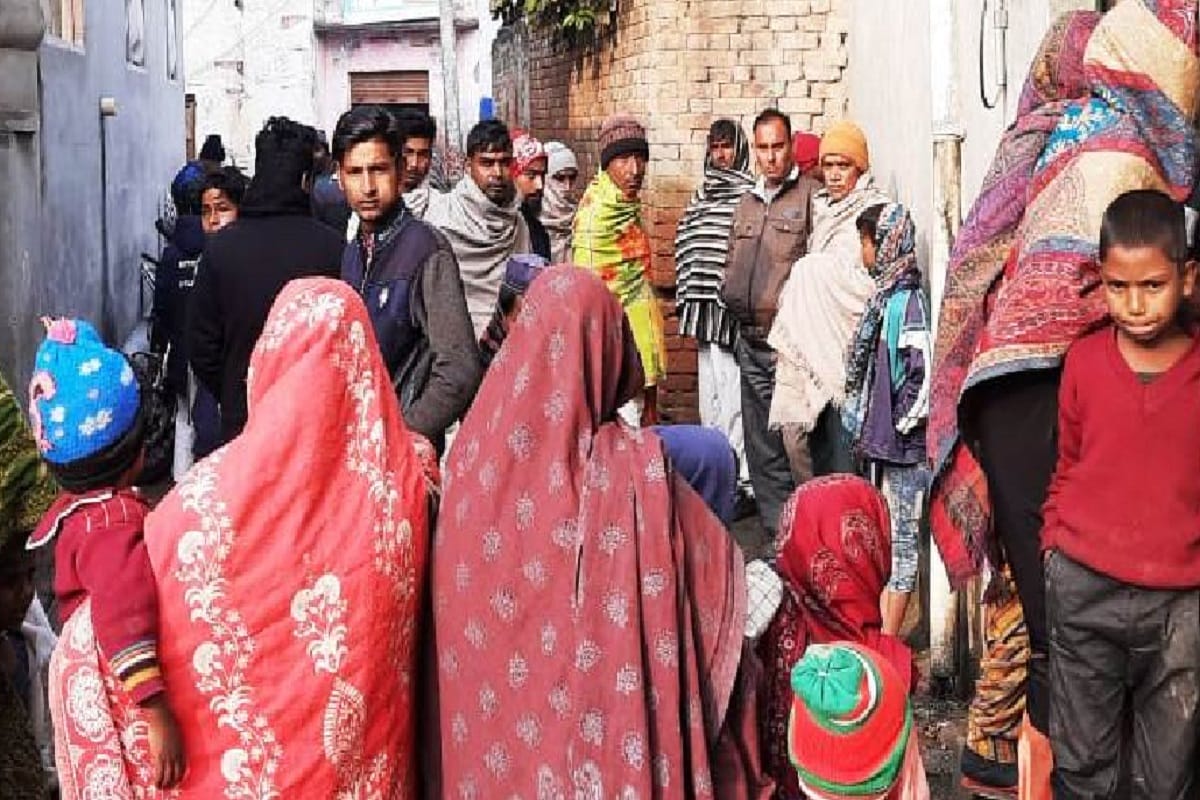A panchayat was held in connection with the murder of young man and then the funeral was held in a village of Muzaffarnagar
