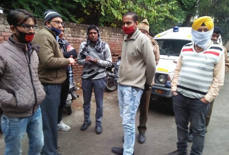 Loot in Rewari of Haryana 