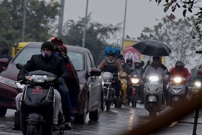 Weather in up: Weather changed rapidly in the state, bright sunshine, mercury dropped