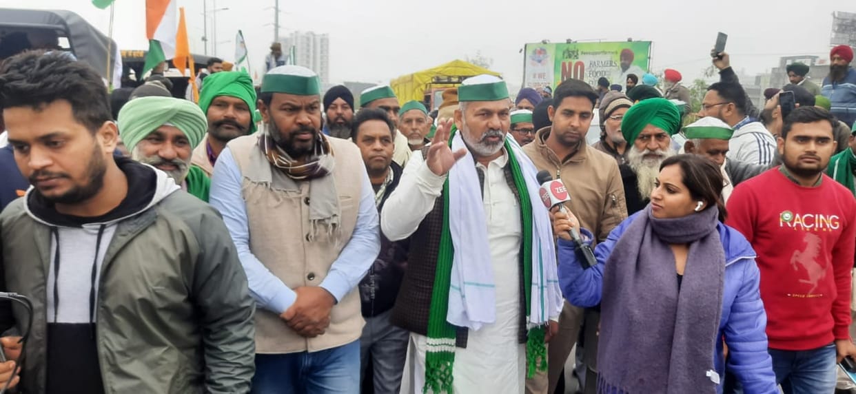 Farmers of Dhampur participated in tractor rally on Ghazipur border