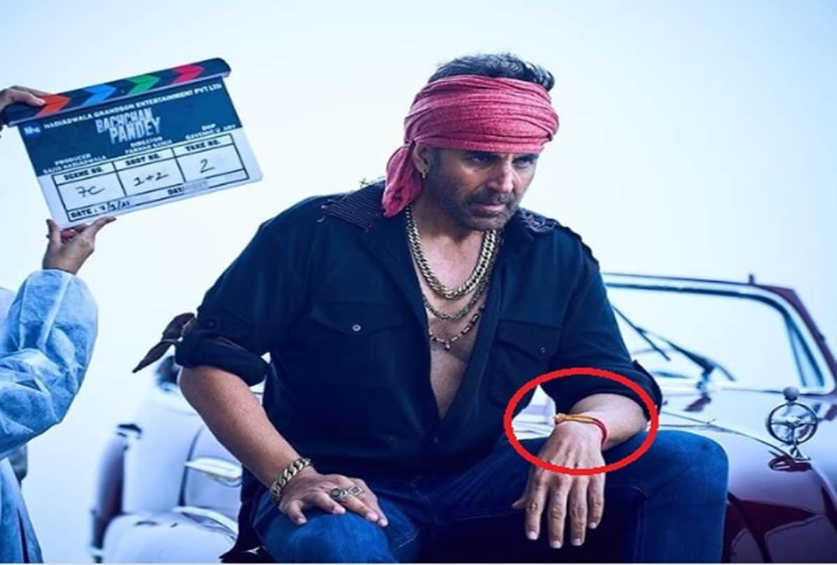 Akshay kumar shares first photo from the location of film bachchan pandey begins shoot at Jaisalmer
