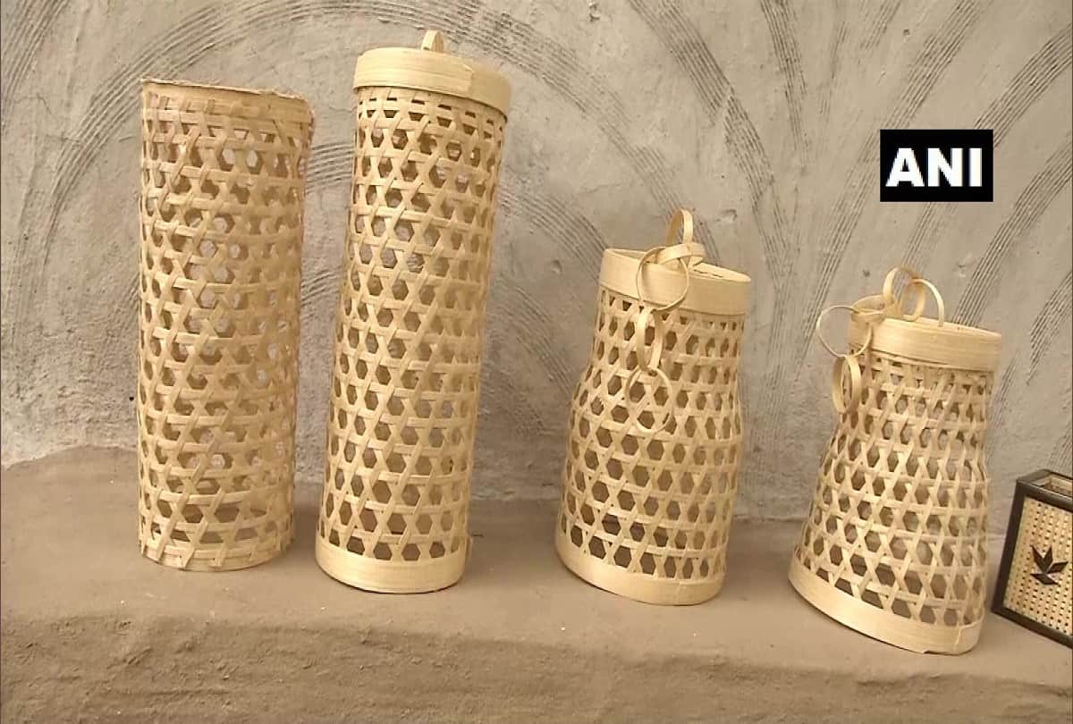jitan devi jharkhand women give training to make bamboo products