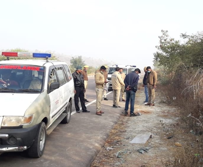 A people murder for gala cut dead body find near highway