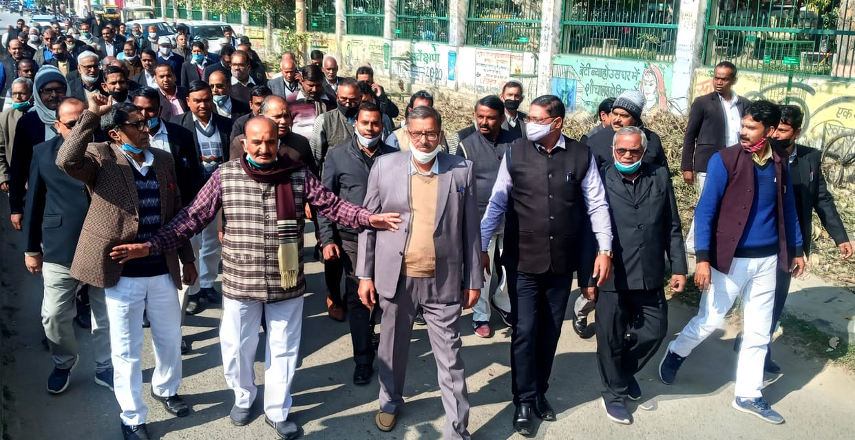 Advocates demand road arrest and arrest of attackers