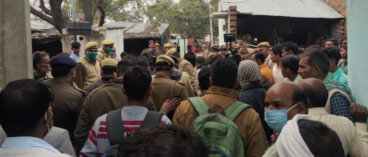 women gang raped in badaun