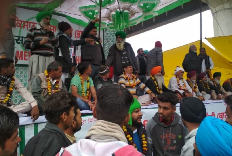 Farmers of haryana honored in punjab  