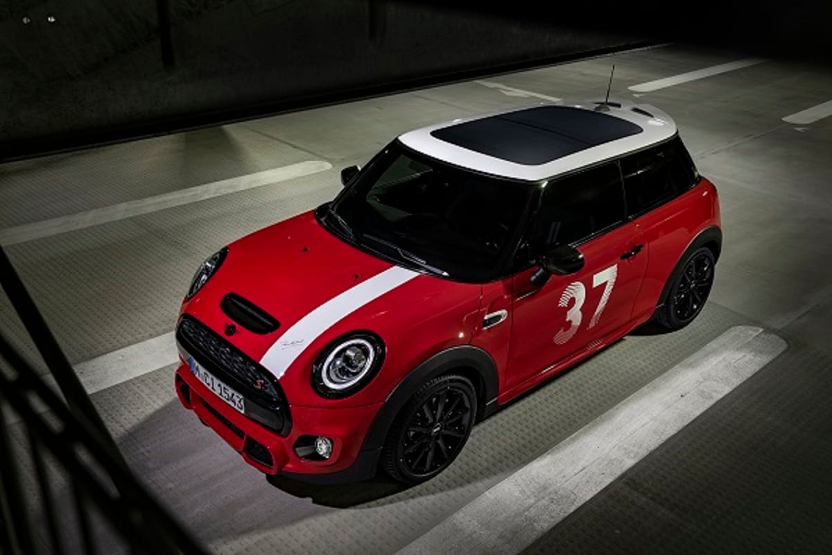 MINI Paddy Hopkirk Edition launched in india mini paddy hopkirk edition price know the details of car