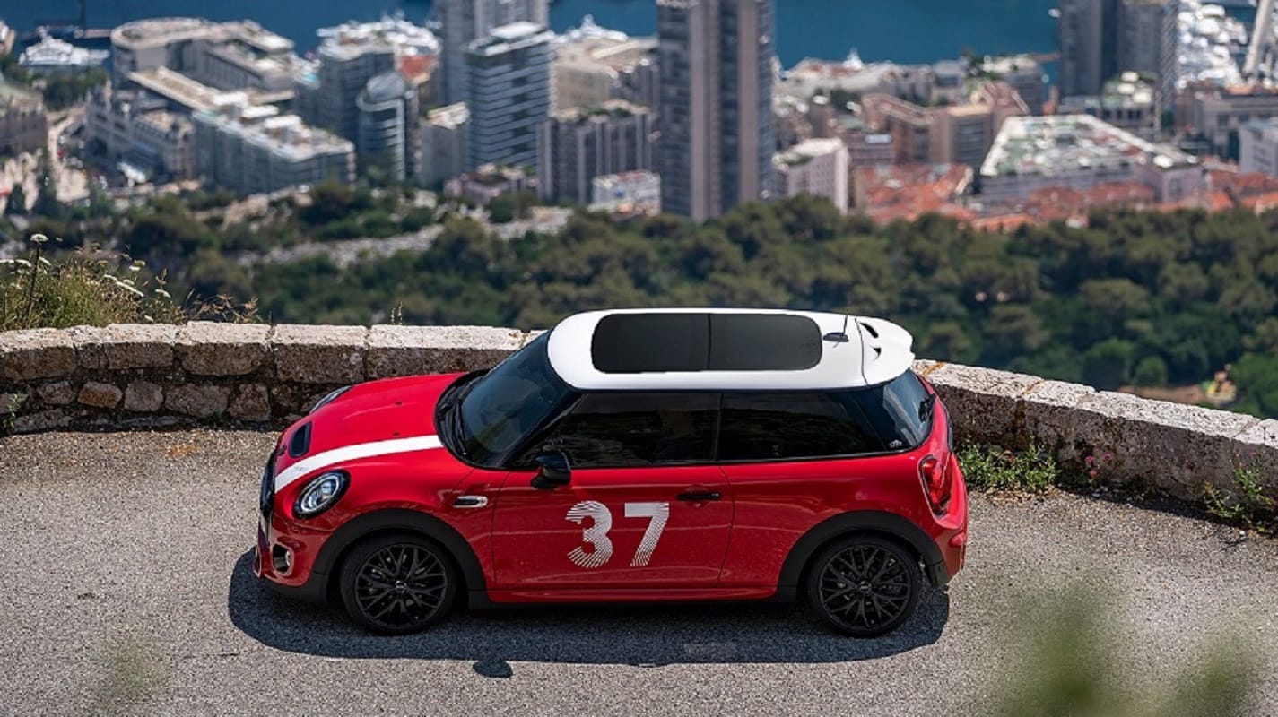 MINI Paddy Hopkirk Edition launched in india mini paddy hopkirk edition price know the details of car