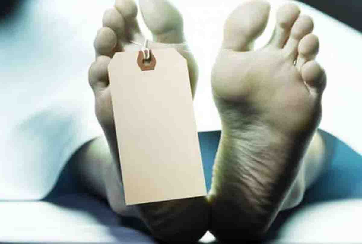 Auraiya: Death of a farmer who came to sell land for treatment, was troubled by lung and kidney disease for a year
